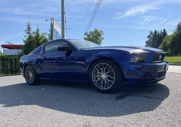 Ford Mustang cena 75000 przebieg: 152000, rok produkcji 2014 z Kraków małe 137